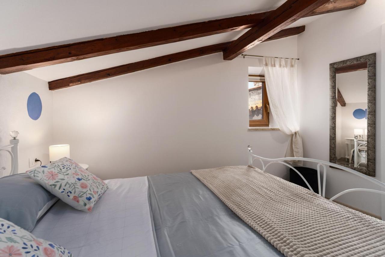 Relax In 2 Bedroom App In Old Town W/Ac And Wifi Rovinj Zewnętrze zdjęcie