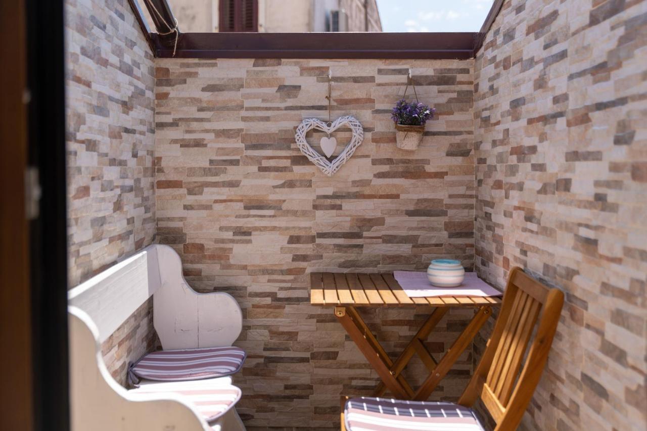 Relax In 2 Bedroom App In Old Town W/Ac And Wifi Rovinj Zewnętrze zdjęcie